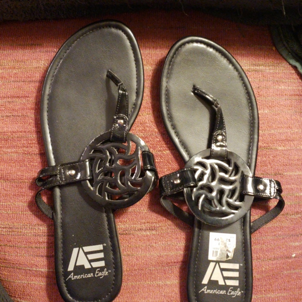 Sandles
